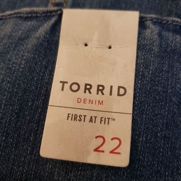 Torrid Seamed Denim Mini Skirt Sz 22 - Picture 4 of 9